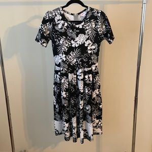 LuLaRoe Amelia